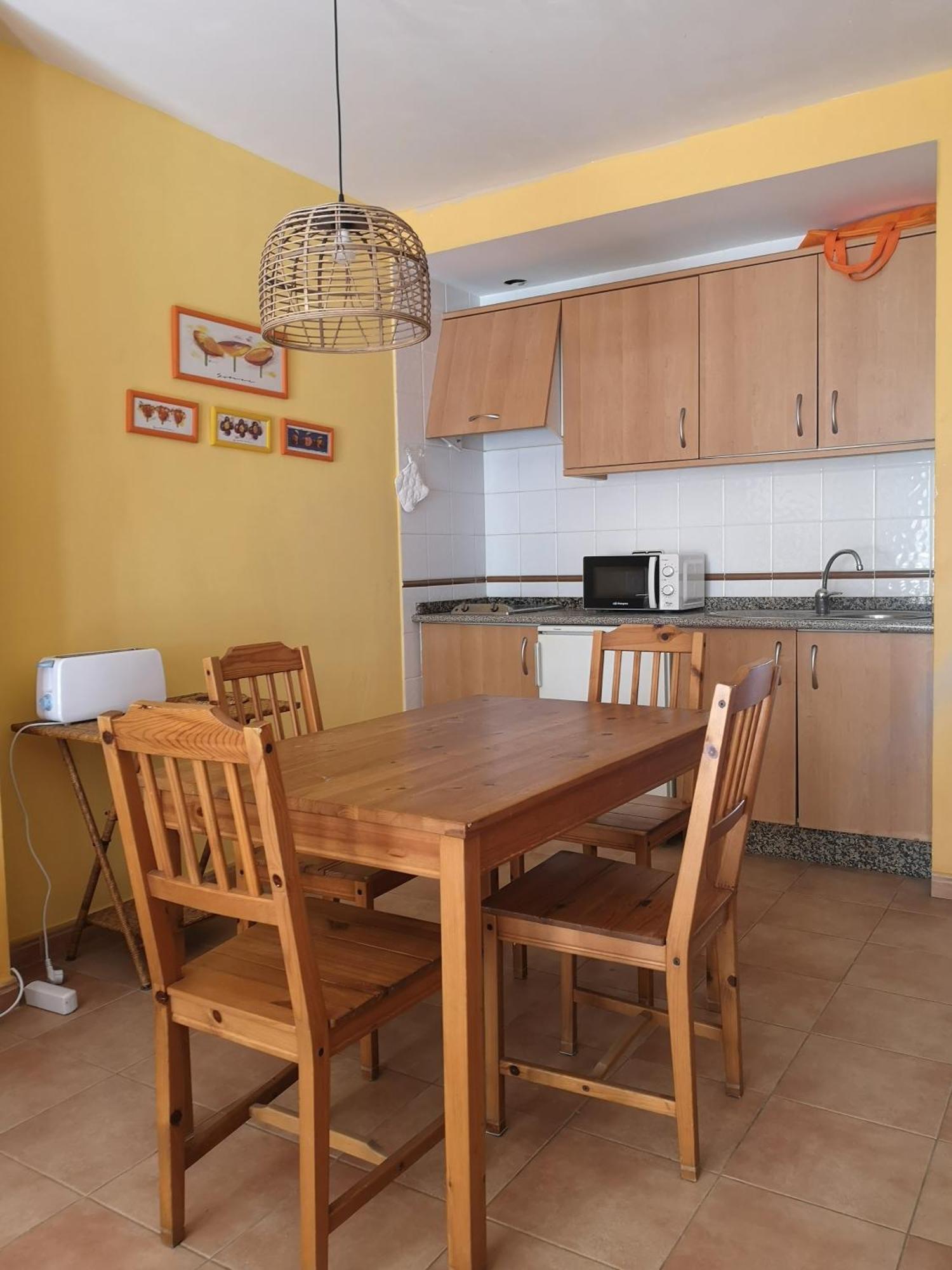 Casa Amarilla Apartment Es Pujols Exterior photo